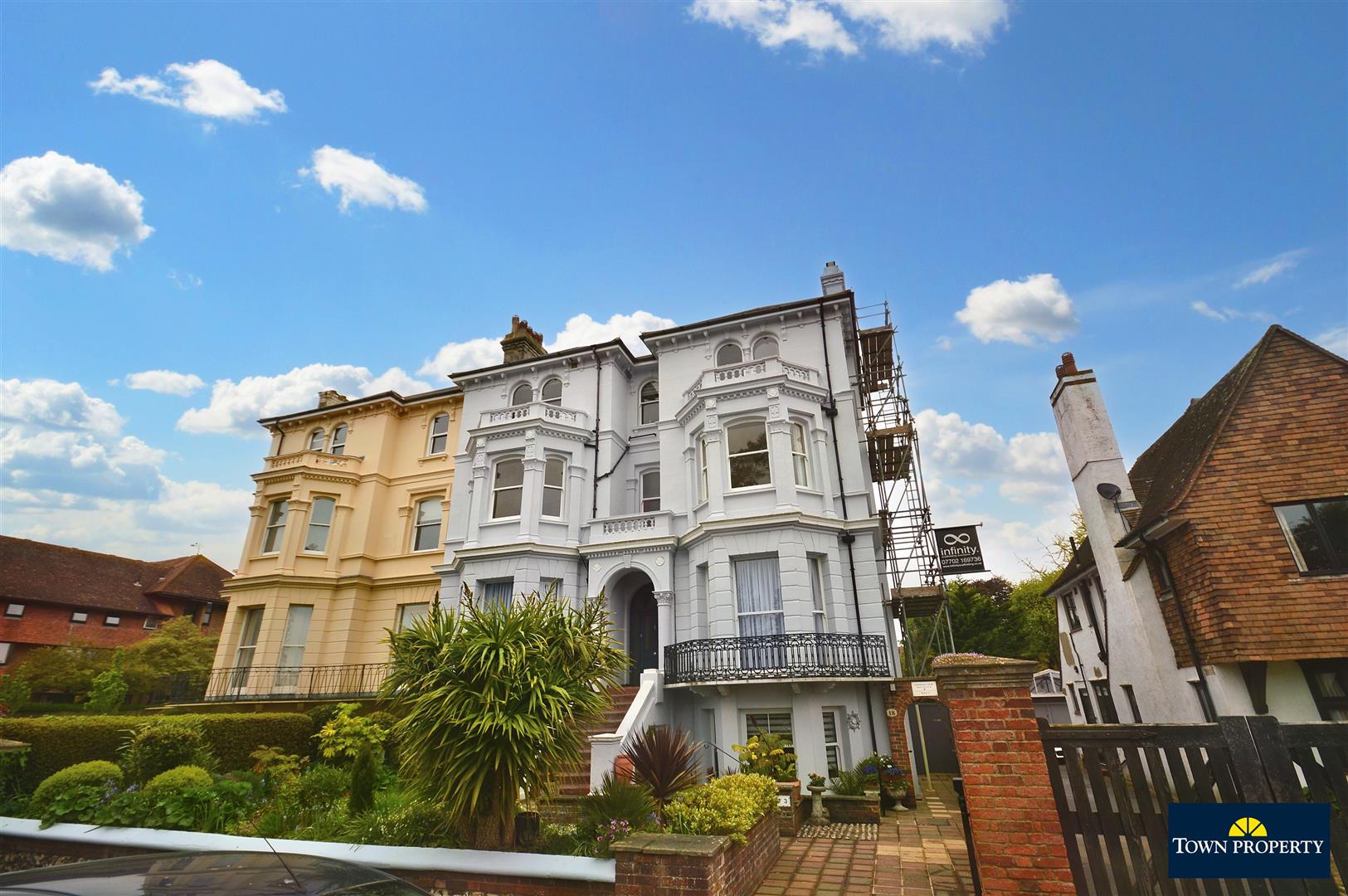 Property Details for Blackwater Road Eastbourne BN21 4JB Town